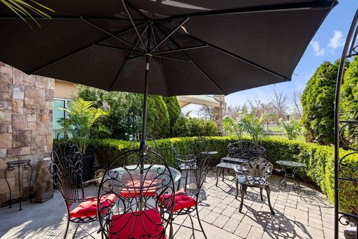 Apartment in Amherstburg, Ontario