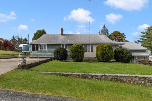 Vrijstaand huis in Portsmouth, Newport County