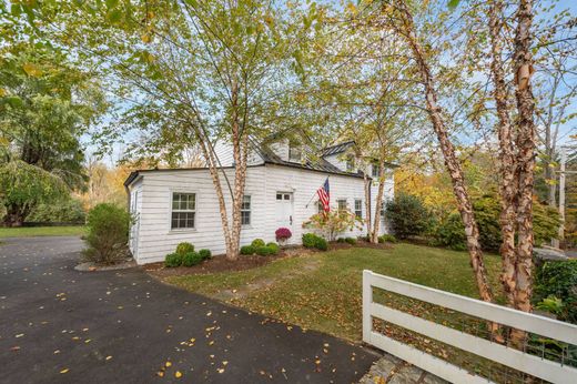 Detached House in Greenwich, Fairfield County