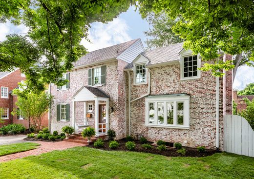Einfamilienhaus in Richmond, City of Richmond