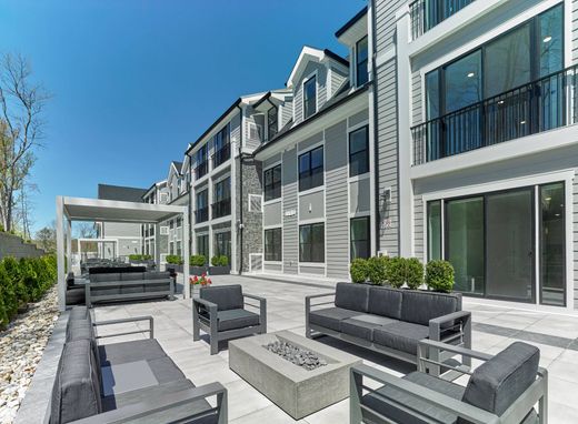Apartment in Franklin Lakes, Bergen County
