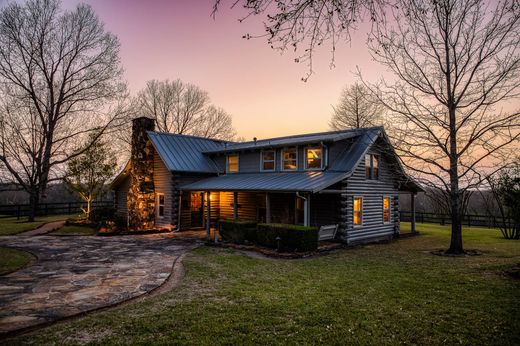 Luxury home in Chappell Hill, Washington County