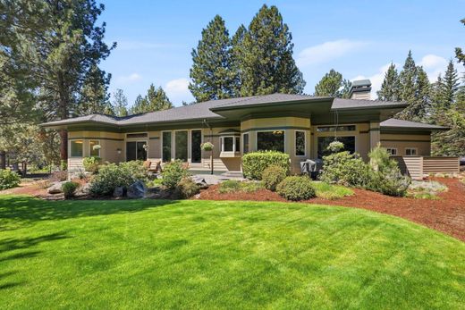 Luxury home in Bend, Deschutes County