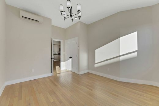 Apartment in Union City, Hudson County