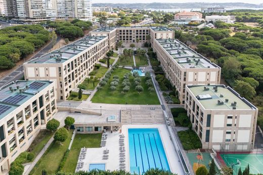 Apartment / Etagenwohnung in Lissabon, Lisbon