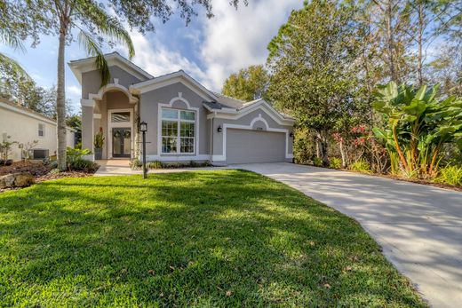 Luxury home in Lakewood Ranch, Manatee County