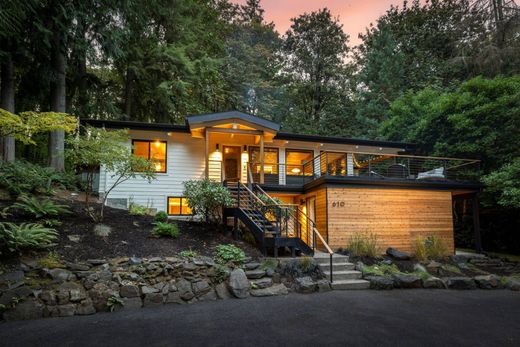 Luxe woning in Lake Oswego, Clackamas County