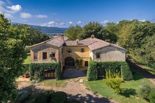 Country House in Buonconvento, Province of Siena