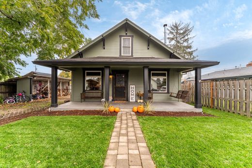 Элитный дом, Amity, Yamhill County