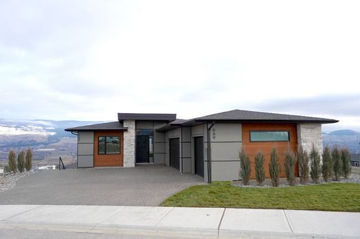 Einfamilienhaus in Kelowna, Regional District of Central Okanagan