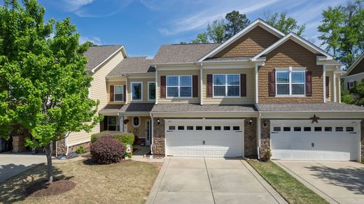 Townhouse in Apex, Wake County
