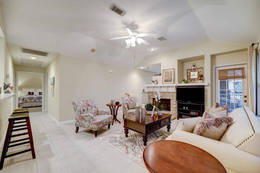 Piso / Apartamento en The Woodlands, Montgomery County