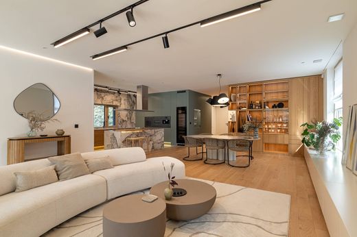 Apartment / Etagenwohnung in Budapest