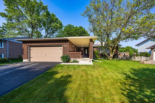 Detached House in Norfolk County, Ontario
