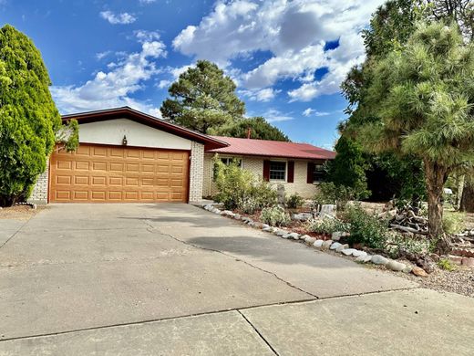 Detached House in White Rock, Los Alamos County