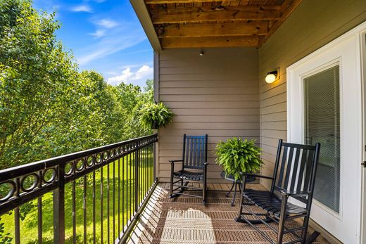 Casa Unifamiliare a Fletcher, Henderson County