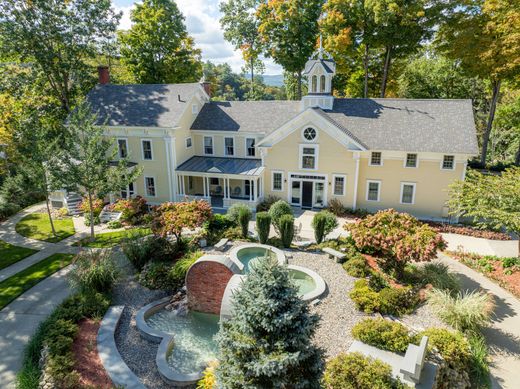 Vrijstaand huis in Hinsdale, Cheshire County