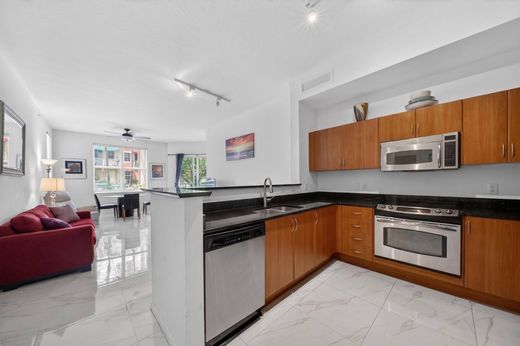 Apartment / Etagenwohnung in Lantana, Palm Beach County