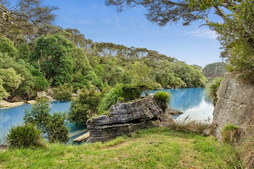 Land in Te Akau, Waikato District