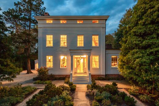 Detached House in Sag Harbor, Suffolk County