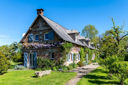 Detached House in Ermenouville, Seine-Maritime