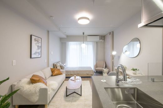 Apartment / Etagenwohnung in Tokio, Tokyo Prefecture