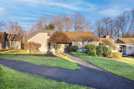 Apartment / Etagenwohnung in Southbury, New Haven County