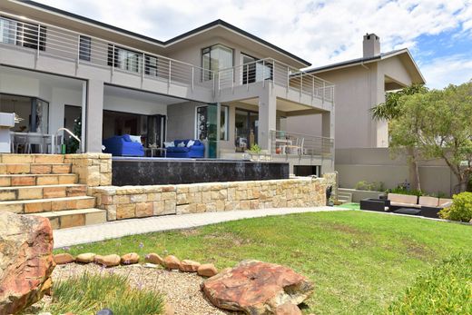 Detached House in Cape Town, City of Cape Town
