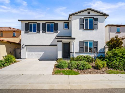 Detached House in Roseville, Placer County