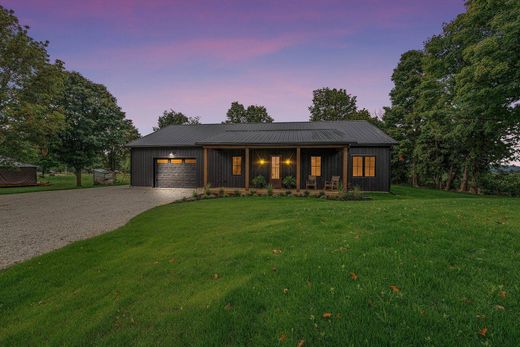 Einfamilienhaus in Creemore, Simcoe County