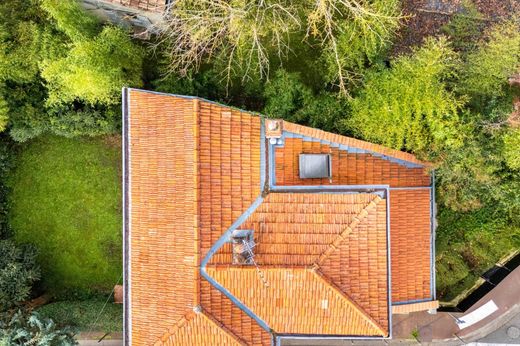 Detached House in Bordeaux, Gironde