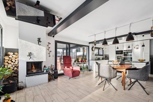 Detached House in Saint-Cergue, Nyon District