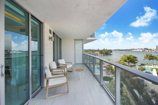 Apartament w Miami Beach, Miami-Dade County