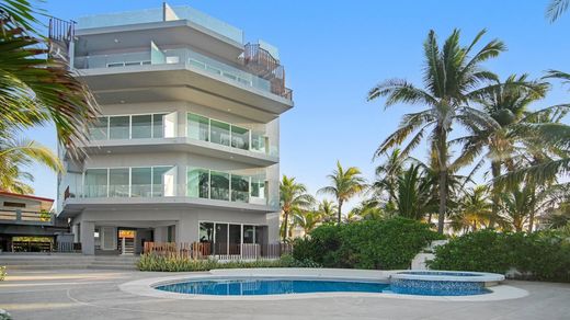 Detached House in Acapulco 2000, Acapulco de Juárez