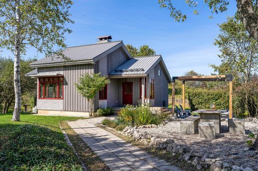 Vrijstaand huis in Chatsworth, Grey County