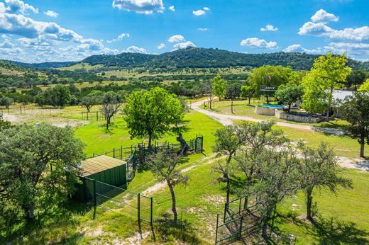 Загородный Дом, Медина, Bandera County