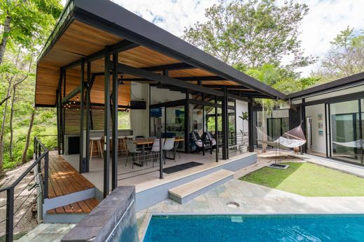 Dom jednorodzinny w Marbella, Santa Cruz