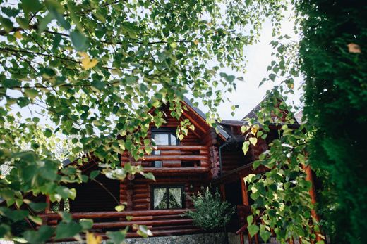 Μονοκατοικία σε Mălini, Comuna Mălini