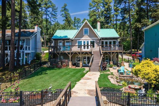 Detached House in Cornelius, Mecklenburg County