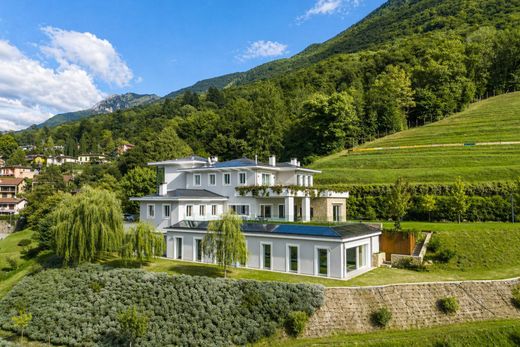 Detached House in Lugano, Canton Ticino