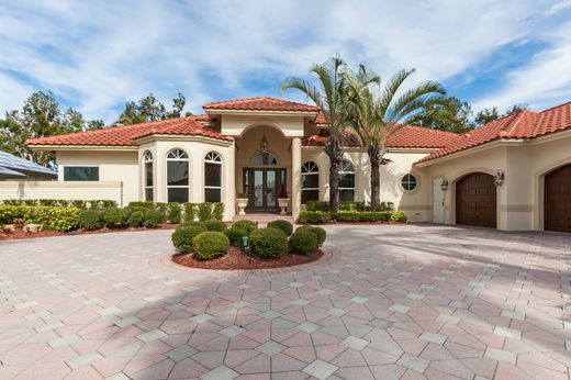 Luxury home in Weston, Broward County