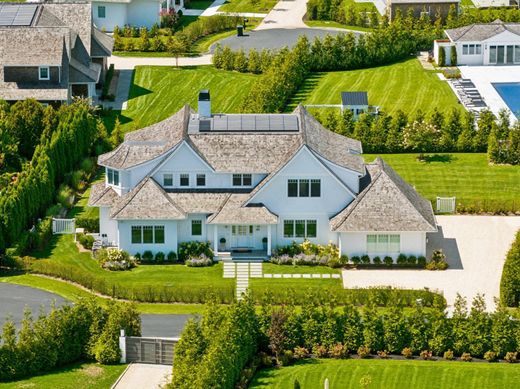 Detached House in Southampton, Suffolk County