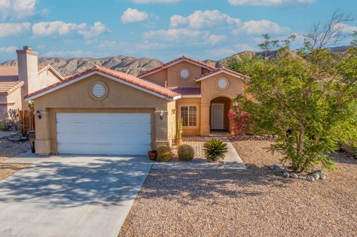 Vrijstaand huis in Desert Hot Springs, Riverside County