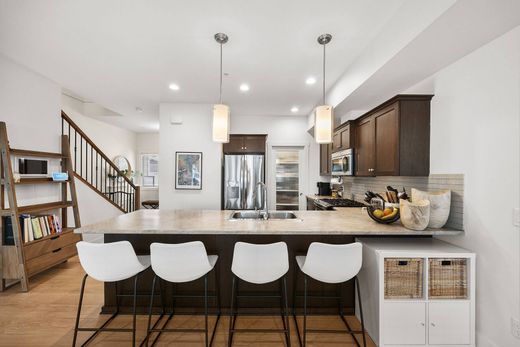 Townhouse in Kelowna, Regional District of Central Okanagan