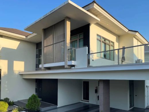Villa à Saphan Sung, Bangkok