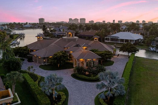 Vrijstaand huis in Marco Island, Collier County