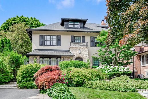 Detached House in Toronto, Ontario