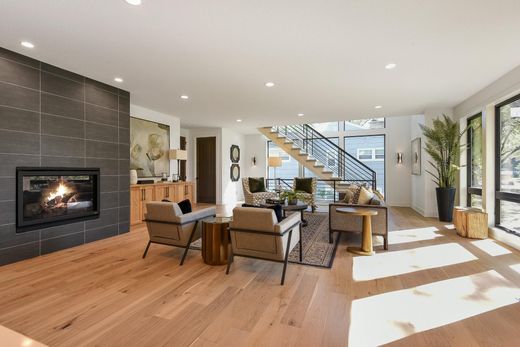 Einfamilienhaus in Edina, Hennepin County