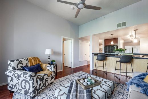 Apartment / Etagenwohnung in Salt Lake City, Salt Lake County