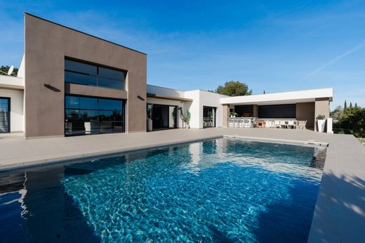 Detached House in Perpignan, Pyrénées-Orientales